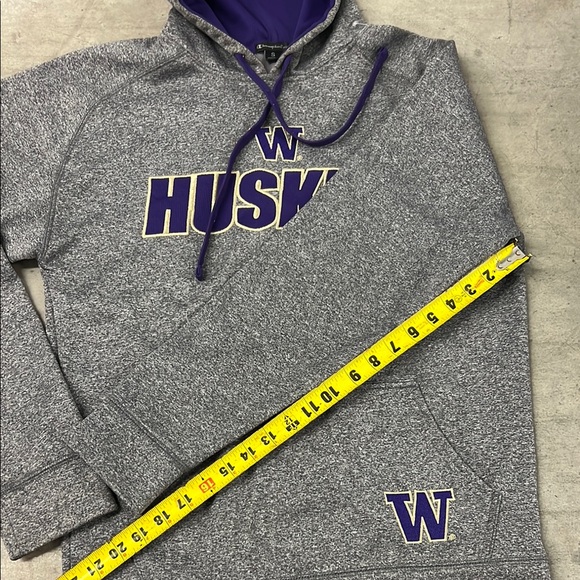 Gray Huskies Men's Hoodie - Picture 5 of 7